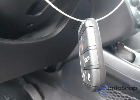 2018 Dodge Journey Se from USA, damaged, VIN 3C4PDCAB6JT386142